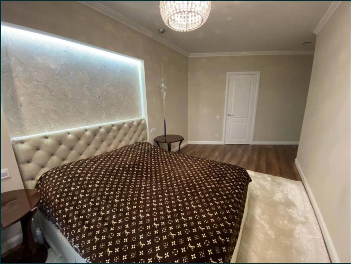 Lux 1-Bedroom Panoramic View Most City Center Area Dnipro Exterior photo
